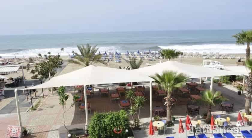 Azak Hotel